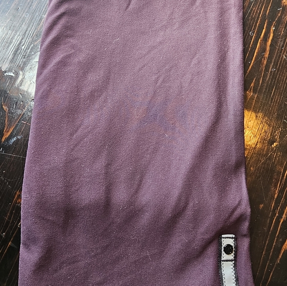 Lululemon Vinyasa scarf black cherry - Picture 4 of 4